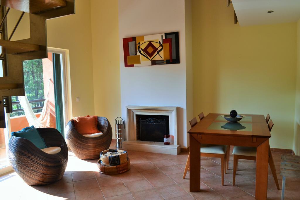 Apartamento Golf Resort Charneca  Pokoj fotografie